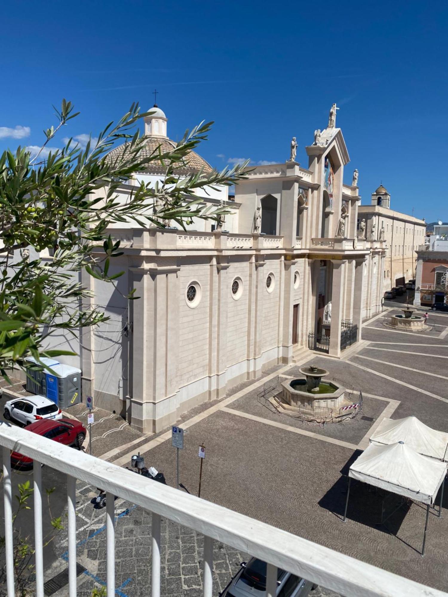 Aduepassi Apartments Manfredonia Exterior photo